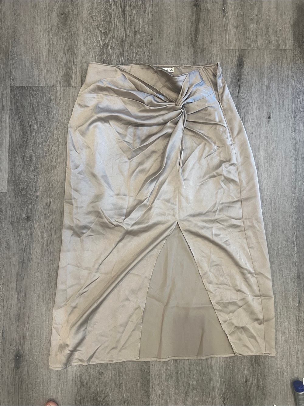 Abercrombie & Fitch Ivory Satin Midi Skirt